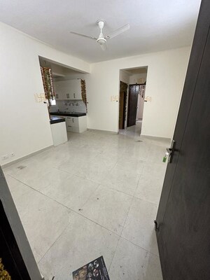 Room in 2 BHK Apartment at Signature Global The Roselia, Sector 95a – for Sale