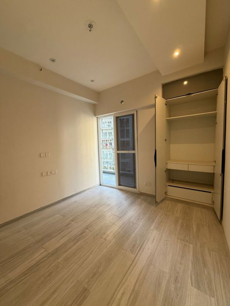 Room, t-homes-phase-1 4 Bedroom 1950 Sq.Ft. Apartment In Siddharth Vihar Ghaziabad 10367210