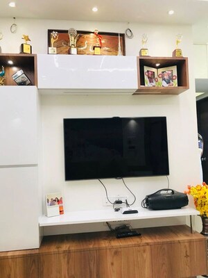 Furnished Amenities in 2 BHK Apartment at Veena Serenity, Chembur – for Sale