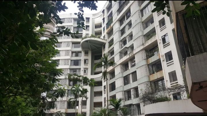 3 BHK 1200 Sq.Ft. Apartment in Rajkamal Heights