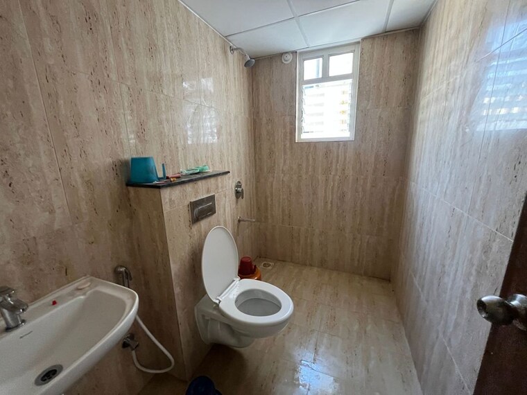 Bathroom, kolte-patil-life-republic-16th-avenue-arezo 2 Bedroom 680 Sq.Ft. Apartment In Hinjewadi Pune 10367252