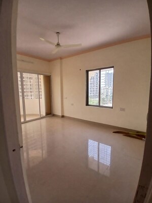 Room in 3 BHK Apartment at New Krishna Tower, Kopar Khairane – for Rent