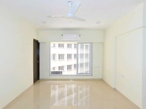 Room in 3 BHK Apartment at Chembur – for Rent