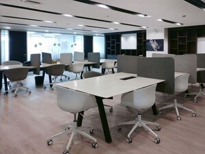  Office Space For Rent in Unitech Cyber Park, Sector 39