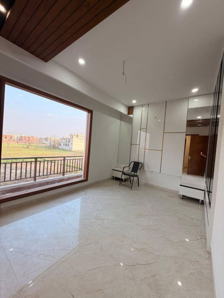 Living Room, kharar road 3 Bedroom 111 Sq.Yd. Independent House In Kharar Road Mohali 10367296