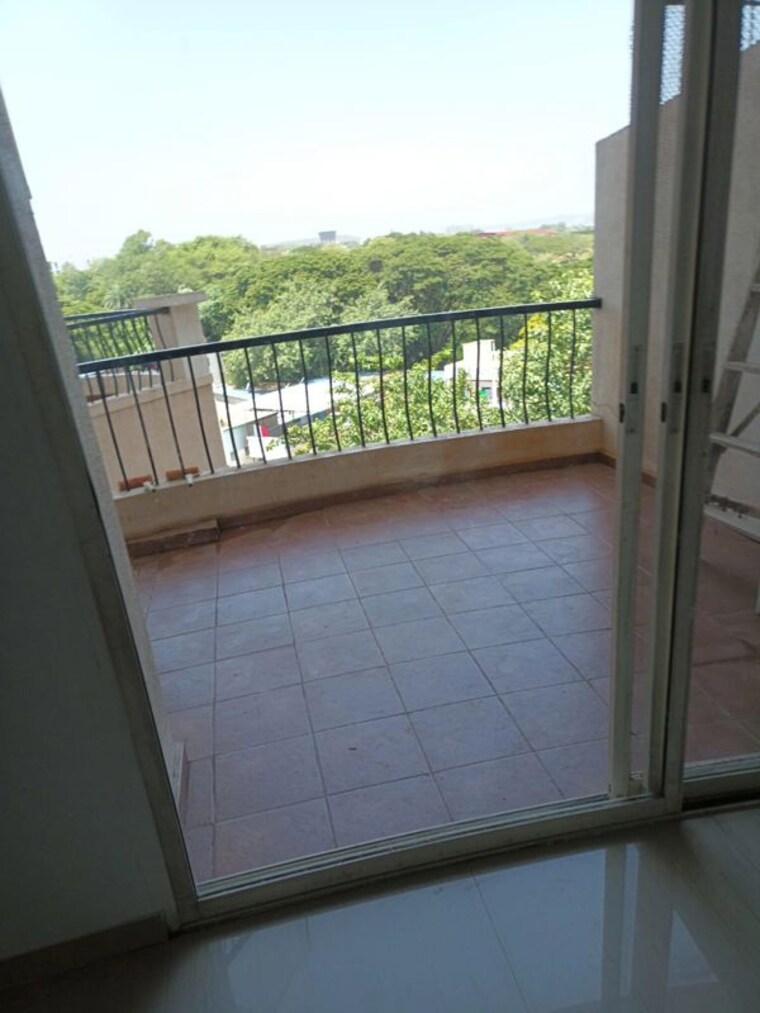 Balcony, kunal-crimson 3 Bedroom 1600 Sq.Ft. Apartment In Aundh Pune 10367319
