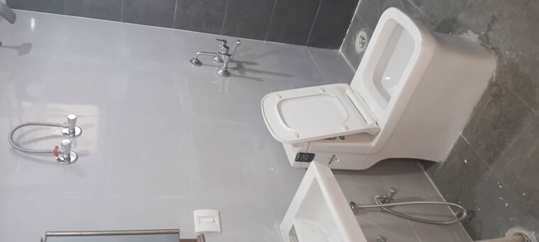Bathroom, gls-avenue-81 2 Bedroom 700 Sq.Ft. Apartment In Sector 81 Gurgaon 10367359
