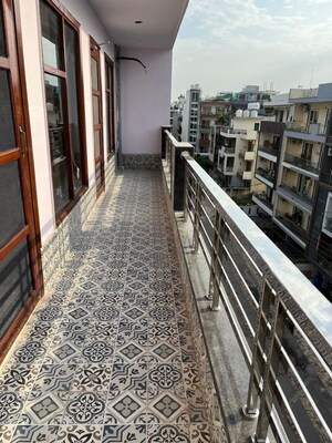 Balcony in 3 BHK Builder Floor at Sector 57 – for Rent