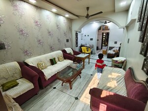 3 BHK Builder Floor For Rent in Rohini Sector 7