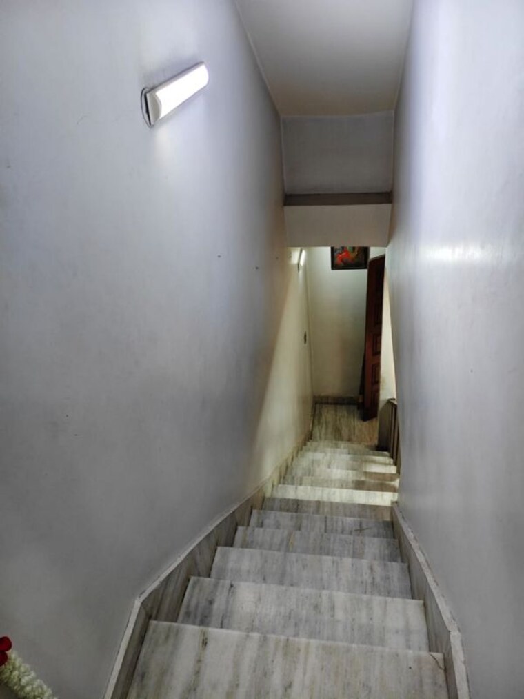 undefined, rohini sector 7 3 Bedroom 900 Sq.Ft. Builder Floor In Rohini Sector 7 Delhi 10367414