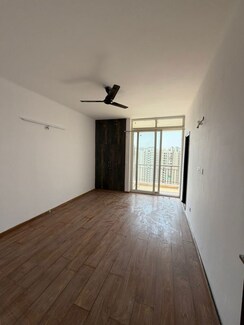 2.5 BHK + Study Room Apartment For Rent in Hawelia Valencia Homes