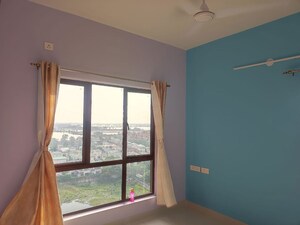 Room in 2 BHK Apartment at Purti Aqua, Rajarhat – for Rent