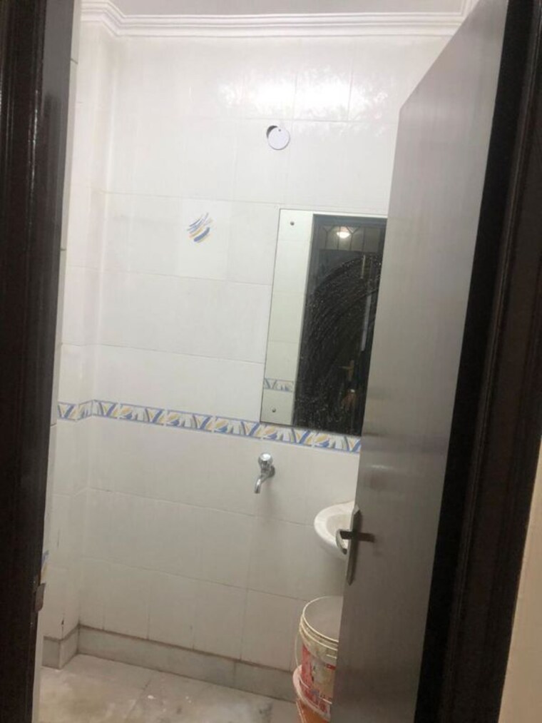 Bathroom, hermitage-apartment 3 Bedroom 2800 Sq.Ft. Apartment In Sector 28 Gurgaon 10367647