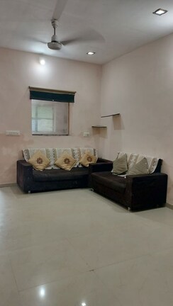 3 BHK + Extra Room Apartment For Rent in Jivraj Park