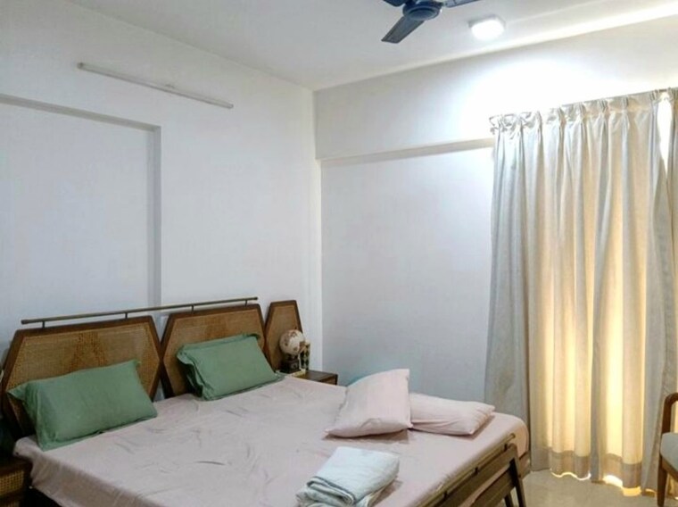 Bedroom, kalpataru-elitus 3 Bedroom 1212 Sq.Ft. Apartment In Mulund West Mumbai 10367693