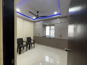 Room in 2 BHK Apartment at Praneeth Pranav Solitaire, Bachupally – for Rent