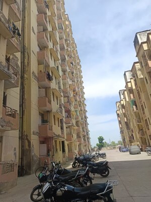  Apartment For Sale in Alwar Bypass Road