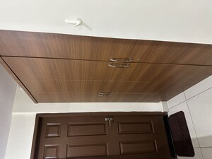 Furnished Amenities in Studio Independent House at High Grounds – for Rent