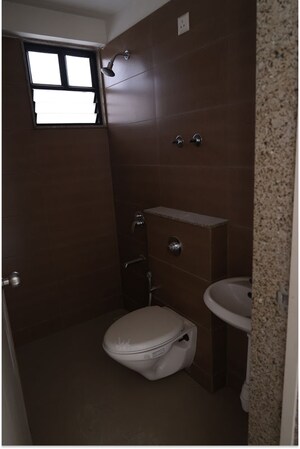 Bathroom in 2 BHK Apartment at Sun Atmosphere, Shela – for Sale