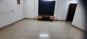 Furnished Amenities in 3 BHK Apartment at Aishwarya Building, Andheri West – for Sale