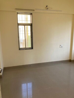 Room in 2 BHK Apartment at Bhansali Whispering Winds, Pashan – for Rent