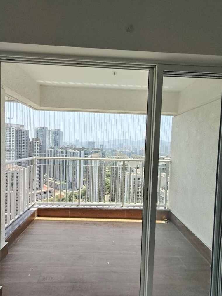 Balcony, lodha-amara 2 Bedroom 735 Sq.Ft. Apartment In Kolshet Road Thane 10367762