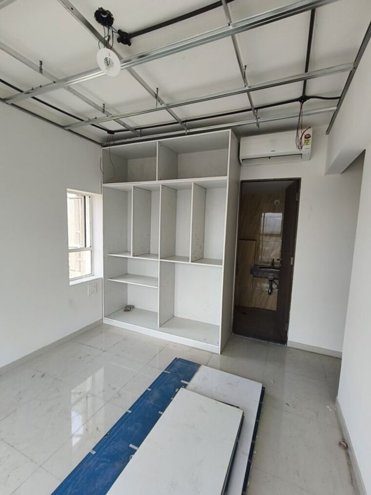 Kitchen, lodha-amara 2 Bedroom 735 Sq.Ft. Apartment In Kolshet Road Thane 10367762