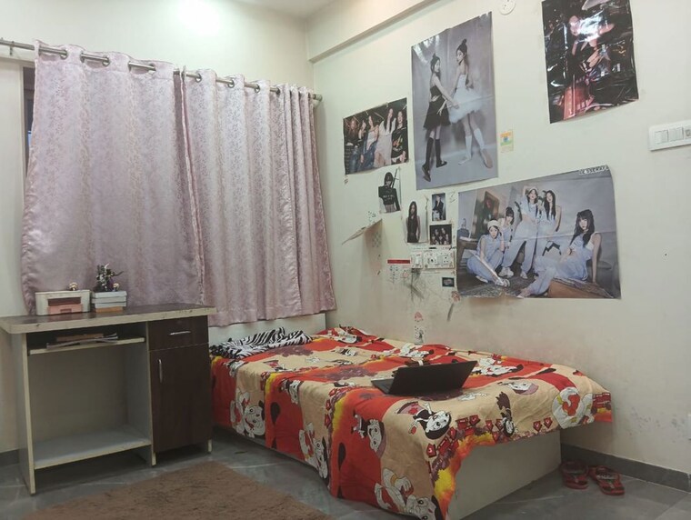 Bedroom, kumar-papillon 3 Bedroom 1500 Sq.Ft. Apartment In Pashan Gaon Pune 10367821