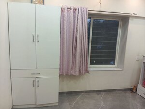 Room in 3 BHK Apartment at Kumar Papillon, Pashan Gaon – for Rent