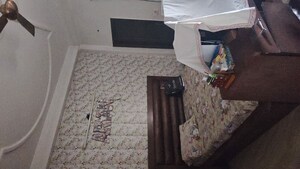 Living Room in 3 BHK Builder Floor at Kavi Nagar Block K – for Sale