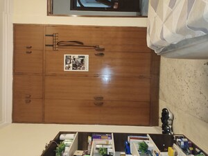 Furnished Amenities in 2 BHK Builder Floor at East Of Kailash – for Rent