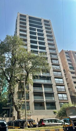 2 BHK Apartment For Sale in Vile Parle West