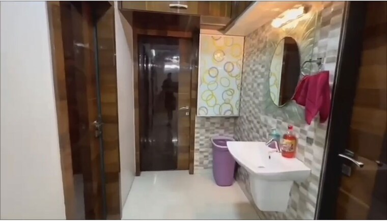 Bathroom, vs-empire-estate 3 Bedroom 2020 Sq.Ft. Apartment In Kharghar Navi Mumbai 10368066