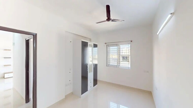 Room, high grounds 2 Bedroom 974 Sq.Ft. Apartment In High Grounds Bangalore 10368078