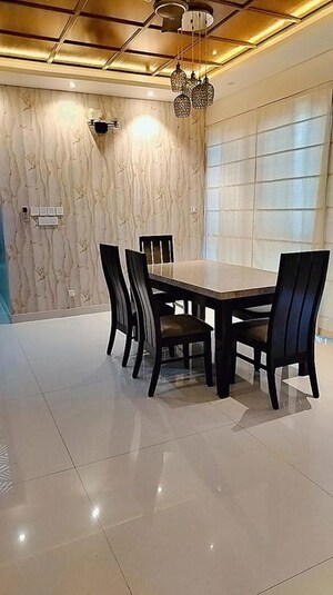 Gym in 4 BHK Apartment at Amanora Aspire Towerss, Hadapsar – for Rent