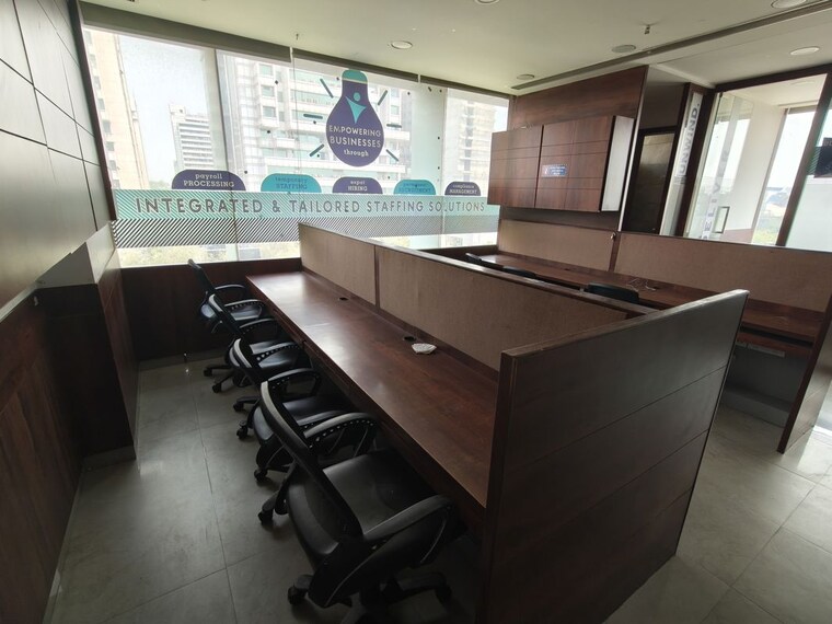 Team Area, netaji subhash place Commercial Office Space 1155 Sq.Ft. In Netaji Subhash Place Delhi 10368083