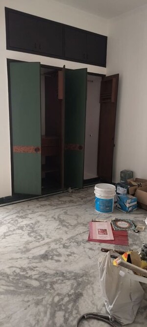 Bedroom in 3 BHK Builder Floor at Panchsheel Park – for Rent