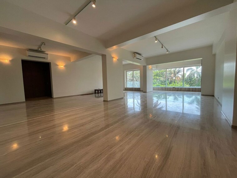  Parking, breach-candy-gardens 3 Bedroom 1500 Sq.Ft. Apartment In Cumbala Hill Mumbai 10368247