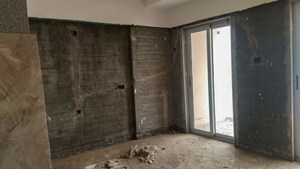 Room in  Apartment at Borivali West – for Sale