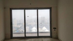 Room in  Apartment at Borivali West – for Sale