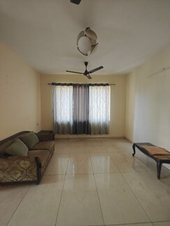 2 BHK Apartment For Rent in Seawoods
