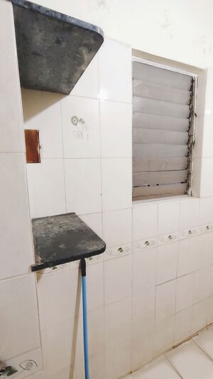 Bathroom in 1.5 BHK Apartment at Raghuveer Nagar – for Rent