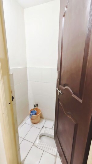 Bathroom in 1.5 BHK Apartment at Raghuveer Nagar – for Rent