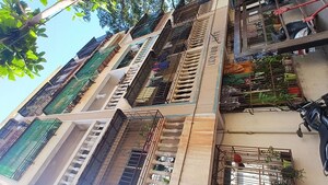  Apartment For Sale in Badlapur