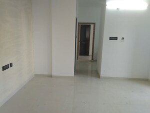 Room in 3 BHK Apartment at Runwal The Central Park, Chinchwad – for Rent