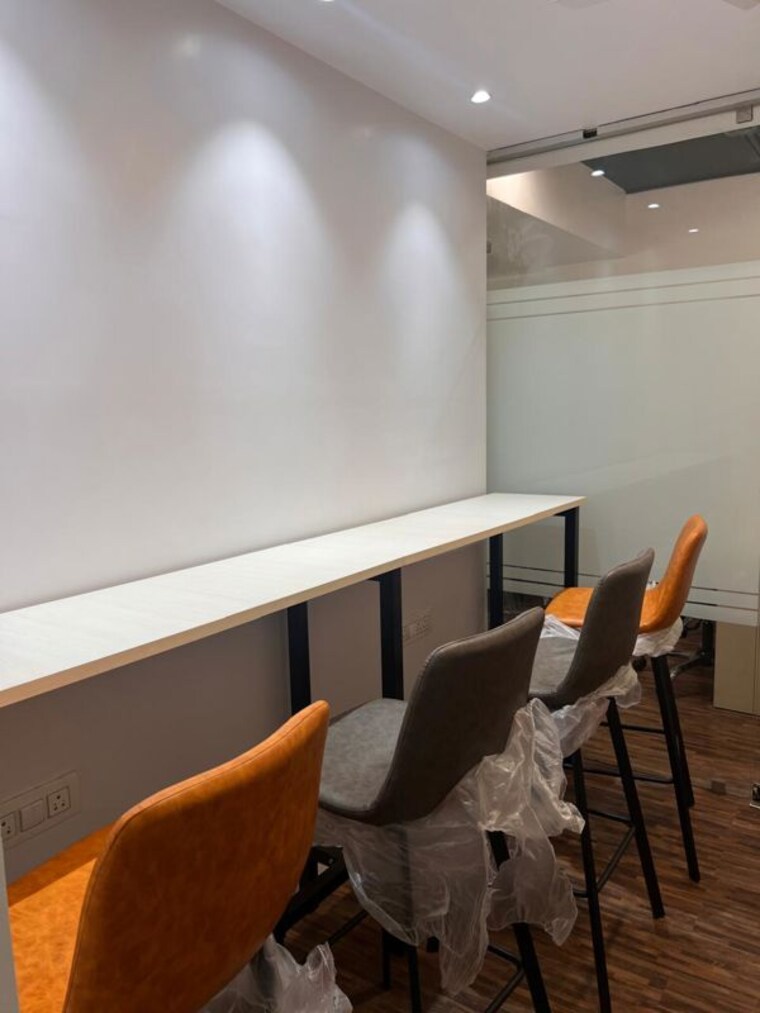 Team Area, crescent-solitaire Commercial Office Space 700 Sq.Ft. In Sakinaka Mumbai 10368537