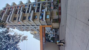  Apartment For Sale in Badlapur