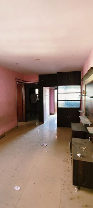 Room in  Apartment at Ranchhod Nagar – for Sale