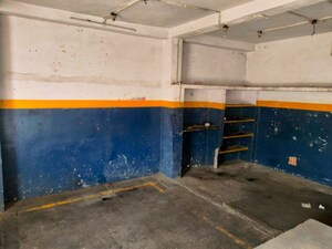 Room in  Independent House at Lakshman Nagar – for Sale