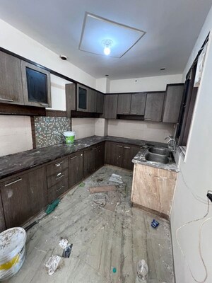 2 BHK Builder Floor For Rent in Auto Market